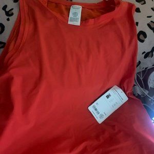 Athleta Ultimate Muscle Tank in Vermillion (NWT Size Medium)